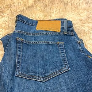 Eddie Bauer Straight Fit Jeans